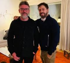 El novio de novaresio se entusiasmo y dijo que realizarán una megafiesta para celebrar la unión. Vivan Los Novios Luis Novaresio Anuncio Su Boda Con Braulio Bauab Mdz Online