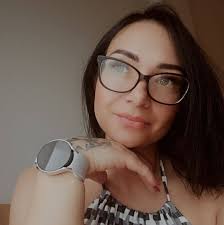 Can anyone reccomend a private chef that comes to your house and cooks for  birthdays or private events. I've found a couple online but always like to  go off of peoples recommendations.