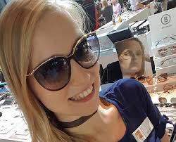 Giulia Presents Eyewear Trends 2019 Brillenmode Und Kontaktlinsen