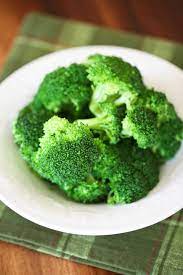 Cooking Broccoli (How To Keep Cooked Broccoli Bright Green) - White Apron  Blog