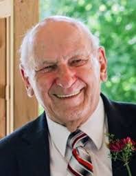 Robert Panetta's Instagram, Twitter & Facebook