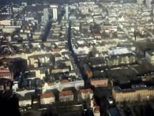 Codziennie odprawianych jest tutaj kilka tysięcy pasażerów. Port Lotniczy Poznan Lawica Wikipedia Wolna Encyklopedia