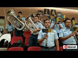 Lagu indonesia negaraku terbaru gratis dan mudah dinikmati. Download Ini Sebenarnya Pemuzik Lagu Negaraku Mp3 Savethealbum