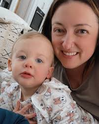 CLAIRE IRWIN (@_claireirwin) • Instagram photos and videos