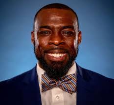 Darrell Andrews's Instagram, Twitter & Facebook