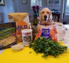 This homemade vegetarian dog treats recipe is healthy and safe for your canine companion. Homemade Dog Treats Thek9harperlee