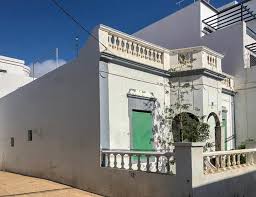 Encuentra tu casas y pisos de ensueño en venta en lanzarote. Venta Casa El Charco Arrecife Lanzarote Vendida Ref 3941