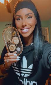 Kristopher Patterson is a local artist who creates live wedding portraits.  (Amongst other commissioned work) After the wedding, he works