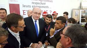 Dates importantes à retenir ! La Crise Bovine S Ajoutant A La Crise Laitiere Inquiete Au Sommet