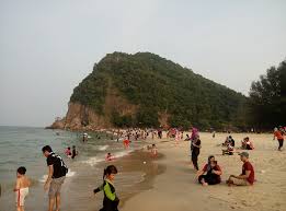 Bukit keluang yang terletak dalam daerah besut, terengganu yang berjarak 140 kilometer dari bandar kuala terengganu memang tersohor. Suasana Di Bukit Keluang Bukit Keluang Besut Terengganu Facebook