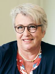 Reto Scherrer und andere Promis erzählen aus ihrer Pfadi-Zeit