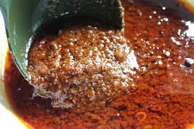 In a pot, add the blended ingredients along with tamarind juice and peanuts. Satay Dan Kuah Kacang Mudah Dan Sedap Resepi Ii Azie Kitchen