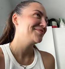 Stunning Liv Hanby with Bestiess ❤️❤️❤️