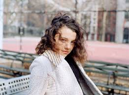 Per conceria stefania qualcosa negli anni è cambiato, molto è rimasto uguale. Stefania Lavie Owen Snoop Dogg Co Star And Vogue Darling The New York Times
