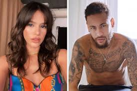 Neymar no casamento de Marquezine? Vídeo viraliza fora do país; entenda -  Socurticao.net - O site da galera!
