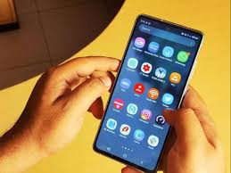 Samsung Galaxy S20 FE 5G variant with ...