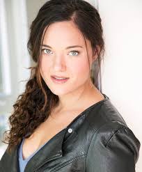 Samantha Bowling's Instagram, Twitter & Facebook