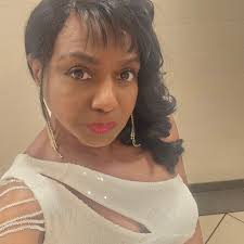 Happy Birthday to one the nicest Steppin' deejays in the country. The  incredibly good natured Rodney Mack, is the creator of the upcoming “All  White Attire Party, Stepper's convention” in Detroit, Michigan,