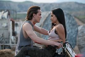 Rebbeca gomez, rafael rodríguez, elena rose, kyle shearer, nate campany, alexander castillo vasquez. Bild Zu Becky G A X L Mein Bester Freund 2 0 Bild Alex Neustaedter Becky G Filmstarts De