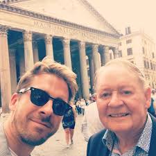 Hugh Sheridan spreads the word