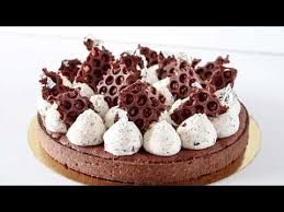 Ma Tarte Vanille Noisette Caramel Au Beurre Sale Les Delices De Oumi Gateaux Et Desserts Patisserie Tarte