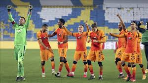 Professional football player at @galatasaray and egyptian national team. Football Galatasaray Beat Fenerbahce 1 0 At Kadikoy