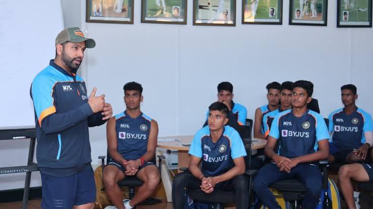 Team India Squad, Under-19 World Cup 2022: अंडर-19 वर्ल्ड कप के लिए टीम इंडिया का ऐलान, इन खिलाड़ियों को मिली जगह - team india squad announced for 2022 under 19 world cup