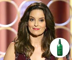 Tina fey feet hollywood celebrities hollywood actresses famous celebrities tina fey quotes muppets most wanted amy poehler fashion story women's fashion. Golden Globes Exclusive Tina Fey S Hair Is Like A Wig