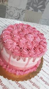 Ricetta passo passo pink rose cake easy recipe step by step. Torta Decorata Con Rose Di Panna Pasticceria Margiore Facebook