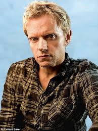 Marc Warren: 'I love snooker, I compered the World Doubles and introduced  Alex Higgins'