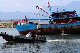 Mengenai zona ekonomi eksklusif atau zee ini ada sejarahnya. Arti Zona Ekonomi Eksklusif Dan Dasar Hukumnya Halaman All Kompas Com