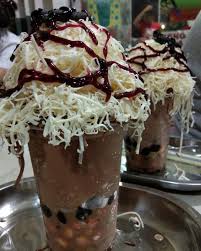Apalagi kalau tujuan kamu adalah berburu minuman kekinian yang memang menggoda banget untuk dicoba. 5 Kreasi Minuman Segar Berbahan Pop Ice Sasetan Cukup Sebungkus Jadilah Kebahagiaan