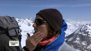 Pour finir l'année, nous vous proposons cette partition, immortalisée par jean ferrat, a l'époque accompagné par le très talentueux alain goraguer (pianiste. Alpes Du Sud Echappees Belles Youtube