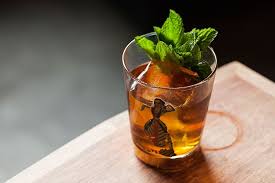 El Chapulin 1 Ounce Branca Menta 1 Ounce Tequila Preferably Ocho Plata 1 2 Ounce Crem Cocktail Recipes Grasshopper Drink Recipe Tequila Cocktails