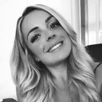 Hannah Elliott ✈️☀️