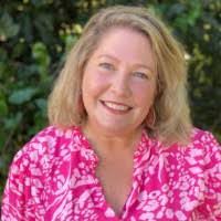 Sue Haase's Instagram, Twitter & Facebook