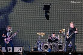 Zeci de mii de oameni sunt aşteptaţi la evenimentul care va începe la ora 18:00. Recenzie Metallica La Arena Nationala Din Bucuresti 2019 Iconcert Ro