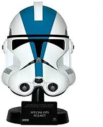 The series began with a theatrical feature film which was released on august 15, 2008, and debuted on cartoon network two months later on october 3, 2008. Star Wars 501st Legion Clone Trooper Scaled Replica Helmet Amazon De Toys Games