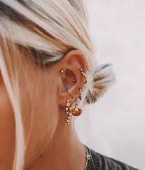 Karissa Sparke Karissasparke Instagram Photos And Videos Piercingsearchain Piercing Fikirleri Kikirdak Kupeleri Piercing