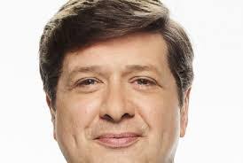 Leslie Hinkle's Instagram, Twitter & Facebook