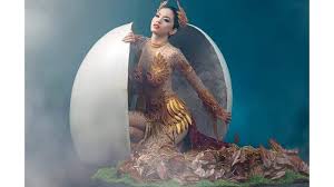 Miss universe myanmar 2019 full show hdenjoy! Egg Chicken Truck Meet 2020 S Miss Universe Myanmar Costumes Photos Coconuts Yangon