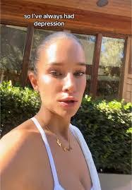 Amanda Mckendry's Instagram, Twitter & Facebook