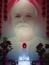 Awesome knowledge by Gurudev...😊 "If a child is spiritual, an amount of  their practice reflects