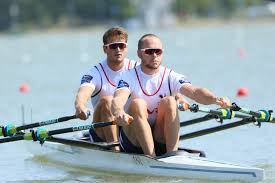 11 июня 1990 | 31 год. Gold Medal For The Rowers Boucheron And Androdias Of The Lyon Club World Today News