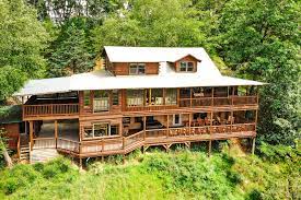 11 house rental listings are currently available. Tennessee Treasure Sevierville Tn 10 Bedroom Vacation Cabin Rental 134118 Find Rentals
