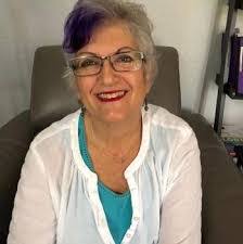 Theresa Ritz's Instagram, Twitter & Facebook