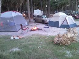 Hunting island state park camping is available at 100 campsites with water and electrical hookups, shower and restroom facilities, beach walkways and a playground. Hunting Island State Park Campground Updated 2021 Prices Reviews Beaufort Sc Tripadvisor