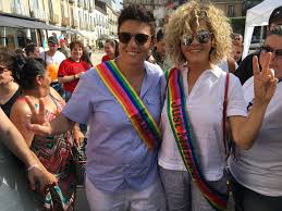 Notizie, foto e video su imma battaglia, tutti gli aggiornamenti dal corriere adriatico. Abellinum Pride Le Madrine Eva Grimaldi E Imma Battaglia Ci Vuole Coraggio In Provincia Siamo Qui Per Far Progredire Il Nostro Paese Dove Manca Una Legge Contro L Omofobia Foto Atripalda News