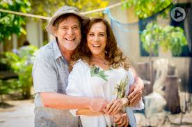 Born in the interior of pernambuco, she was married between 1958 and 1970 to the actor lucio mauro, with whom she has two children: Segundo Sol O Segredo Da Familia Falcao