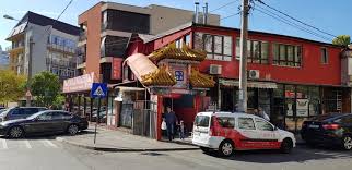 Foisorului nr 2 bloc d sector 3: Strada Foisorului Cu Restaurantele Indian Kumar S Agra Palace Si Chinezesc Ding Fu